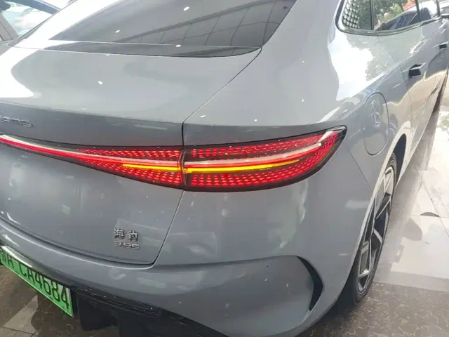 BYD Seal — Фото автомобиля 7