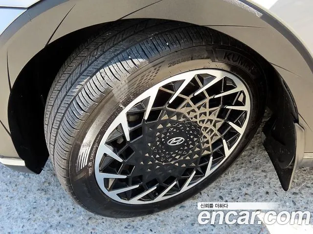 Hyundai Ioniq 5 — Фото автомобиля 20