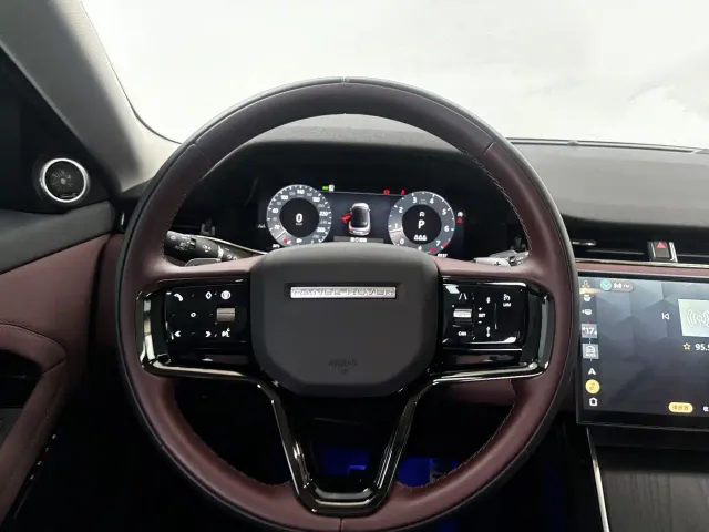 Land Rover Range Rover Evoque — Фото автомобиля 16