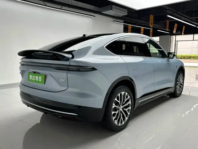 Nio EC6 — Фото автомобиля 6