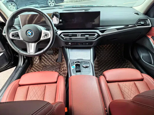 BMW i3 — Фото автомобиля 5