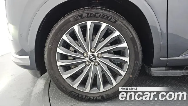Hyundai Palisade The New Palisade Бензин 3.8 2WD — Фото автомобиля 5