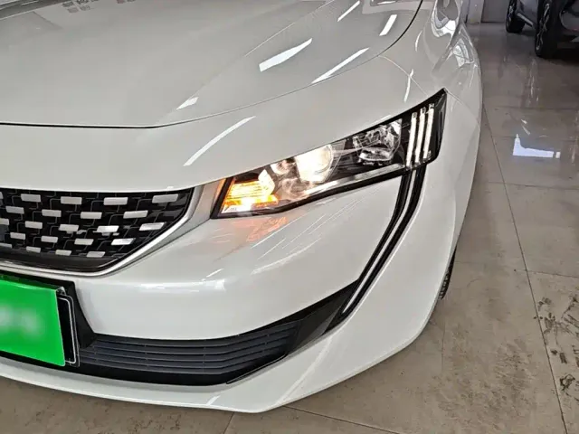 Peugeot 508 — Фото автомобиля 23