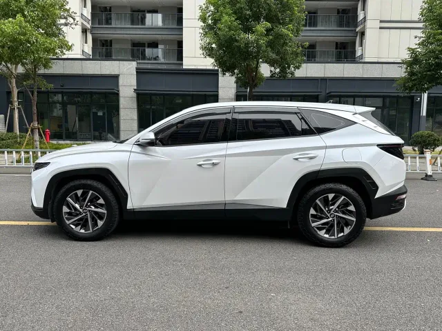 Hyundai Tucson — Фото автомобиля 15