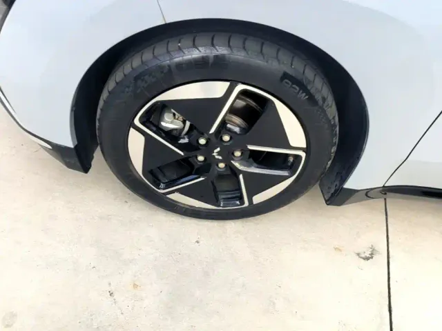 Wuling Starlight — Фото автомобиля 22