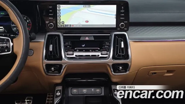 Kia Sorento Sorento 4-е поколение Бензин 2.5T 2WD — Фото автомобиля 13