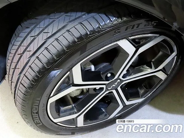Kia Niro The All New — Фото автомобиля 20