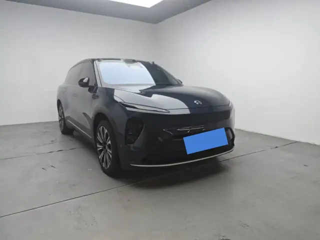 Nio ES8 — Фото автомобиля 3
