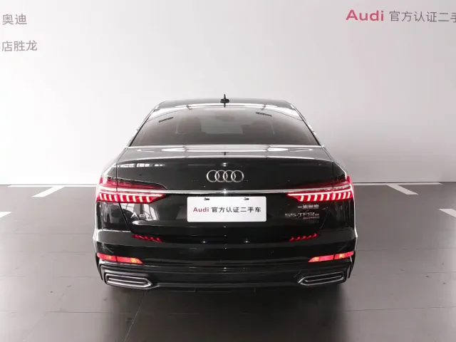 Audi Audi A6L New Energy 2020 55 TFSI e quattro — Фото автомобиля 5