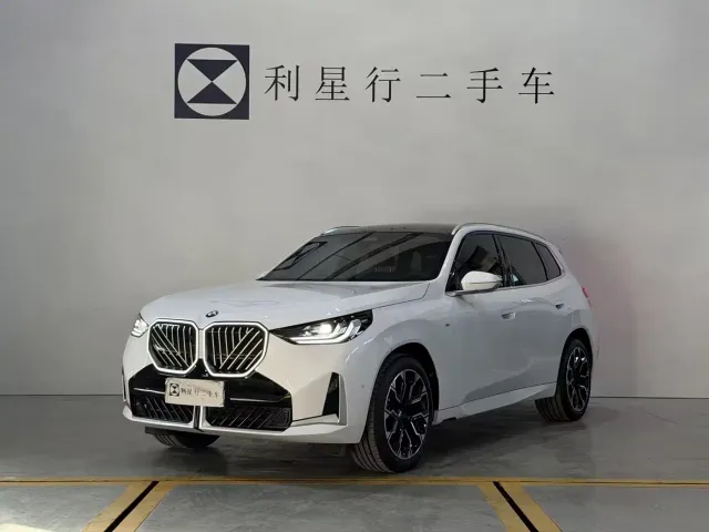 Фотография автомобиля — BMW X3