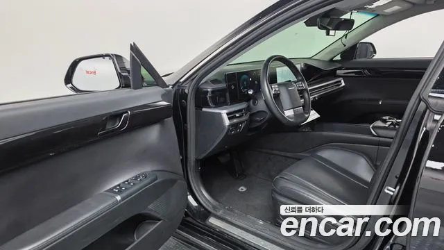Hyundai Grandeur Grandeur (GN7) 2.5 Бензин 2WD — Фото автомобиля 8
