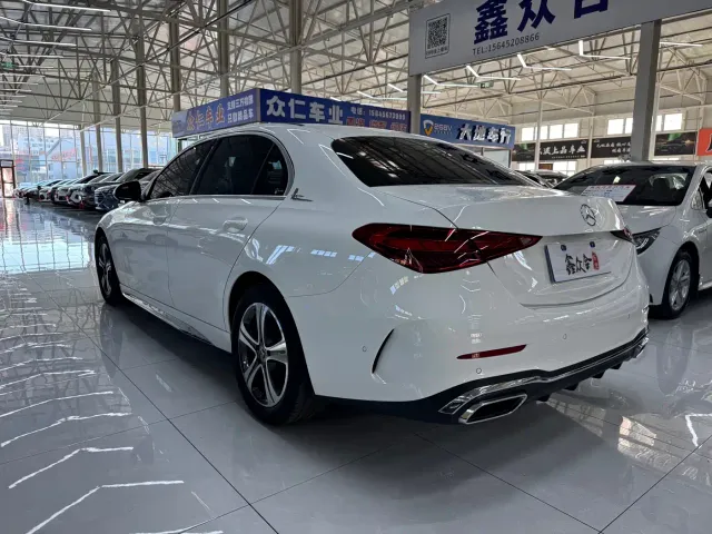 Mercedes-Benz C-Class — Фото автомобиля 5