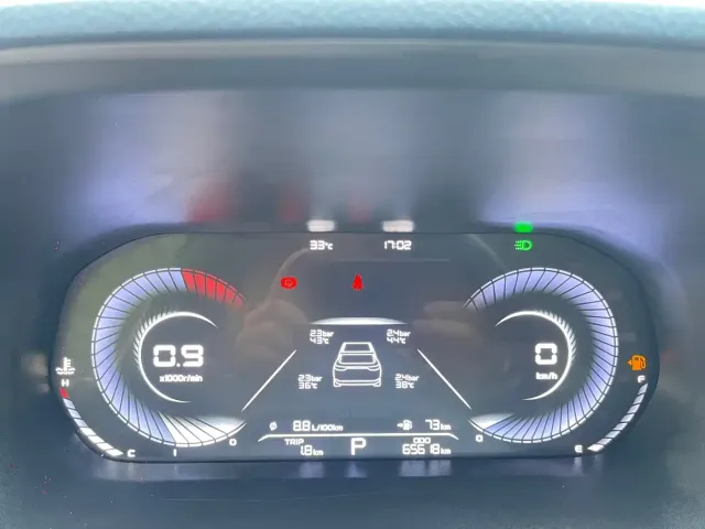Geely Emgrand — Фото автомобиля 25