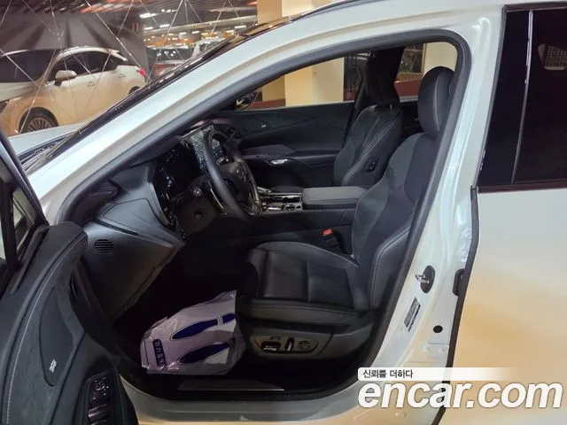 Lexus RX RX350h 5th Gen — Фото автомобиля 10