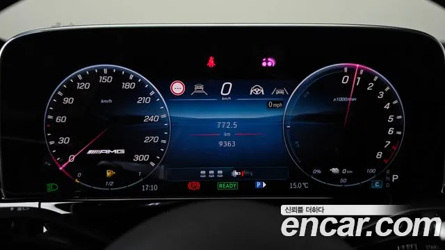 Mercedes-Benz E-Class — Фото автомобиля 11