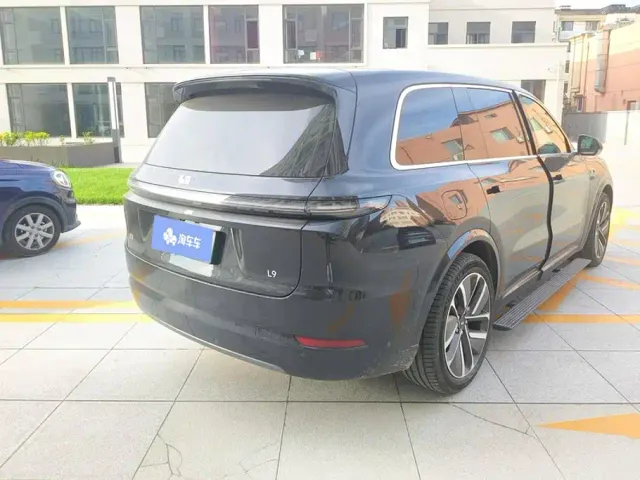 Li Auto L9 — Фото автомобиля 3