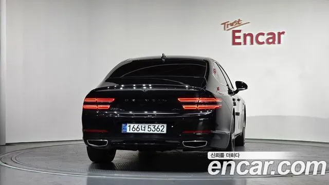 Genesis G80 Бензин 3.5 турбо AWD — Фото автомобиля 4