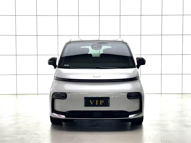 Geely Yizhen L380 — Фото автомобиля 3