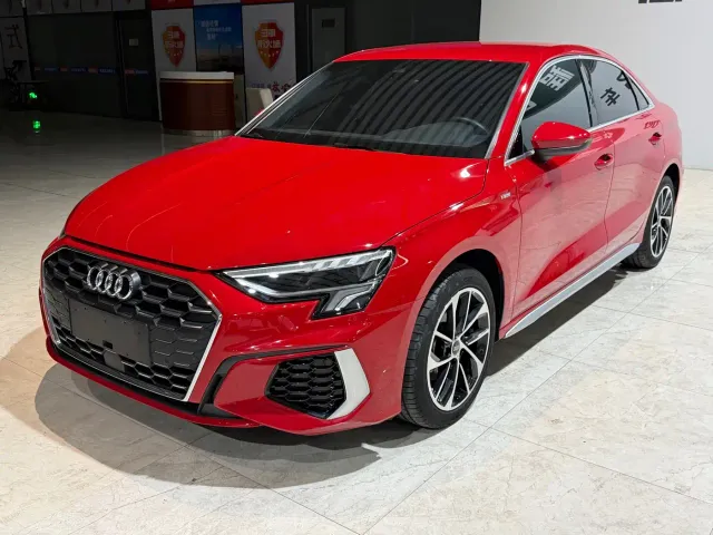 Фотография автомобиля — Audi A3