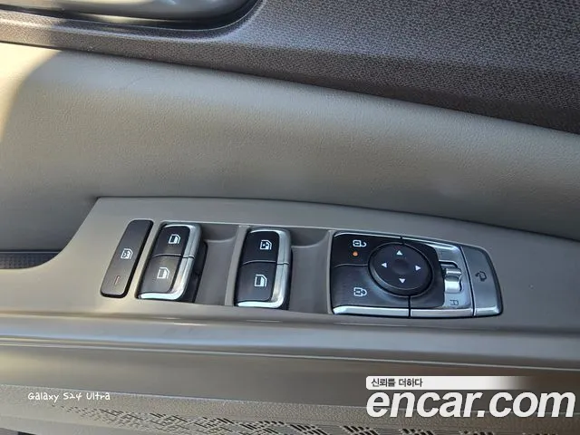 Kia Carnival 4th Gen — Фото автомобиля 16