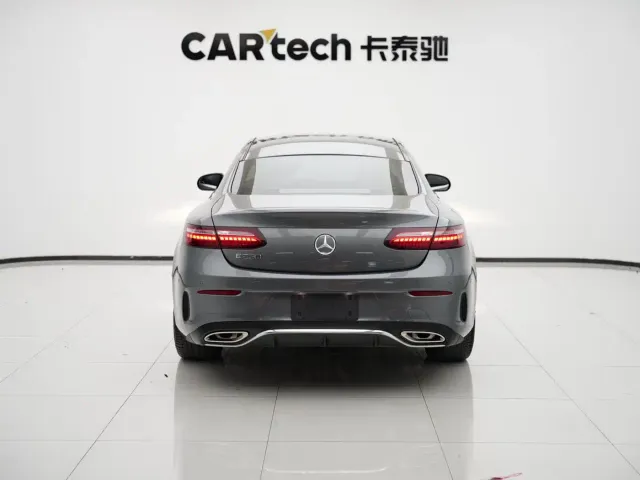 Mercedes-Benz E-Class — Фото автомобиля 19