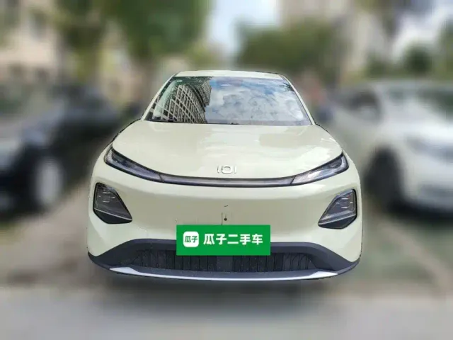 Changan Qiyuan Q05 — Фото автомобиля 2
