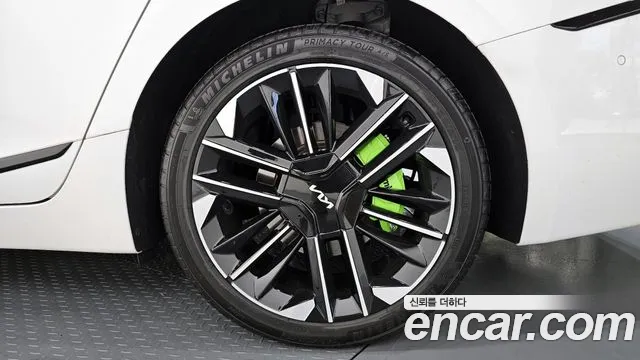 Kia K8 Signature — Фото автомобиля 21