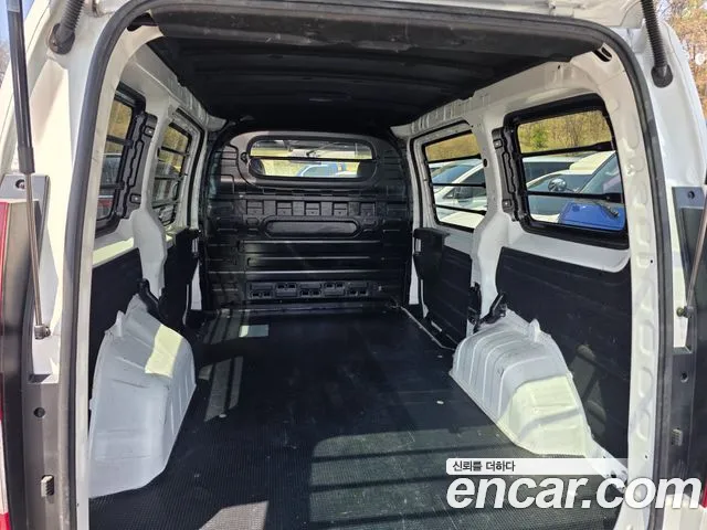Hyundai Staria Staria Карго 3 места — Фото автомобиля 16