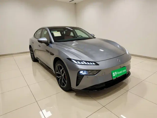 Dongfeng eπ 007 — Фото автомобиля 3