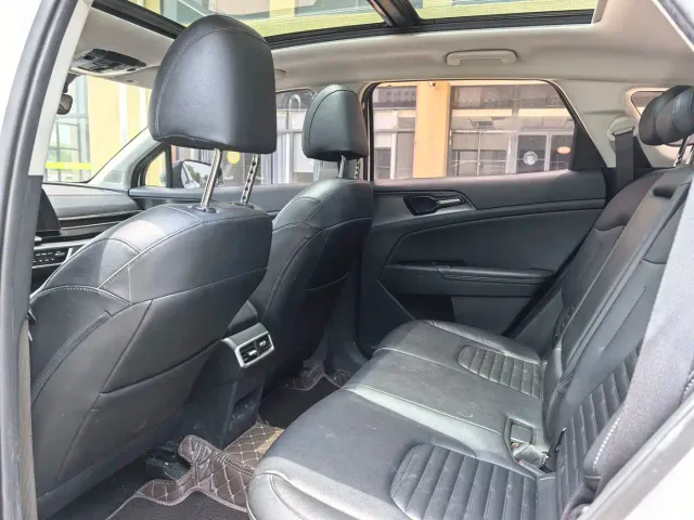Kia Sportage — Фото автомобиля 12