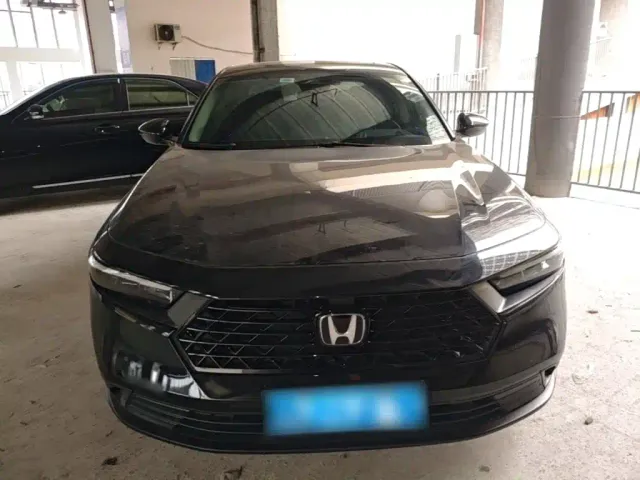 Honda Accord — Фото автомобиля 2