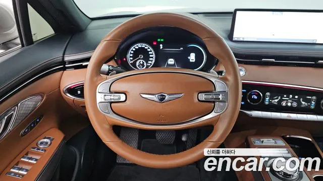 Genesis GV70 — Фото автомобиля 13