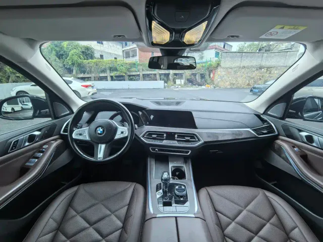 BMW X5 — Фото автомобиля 5