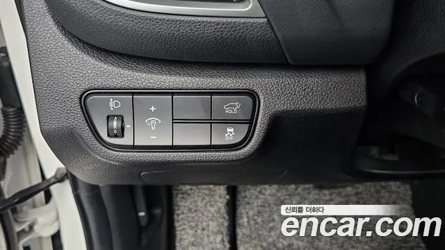 Kia Seltos New — Фото автомобиля 22