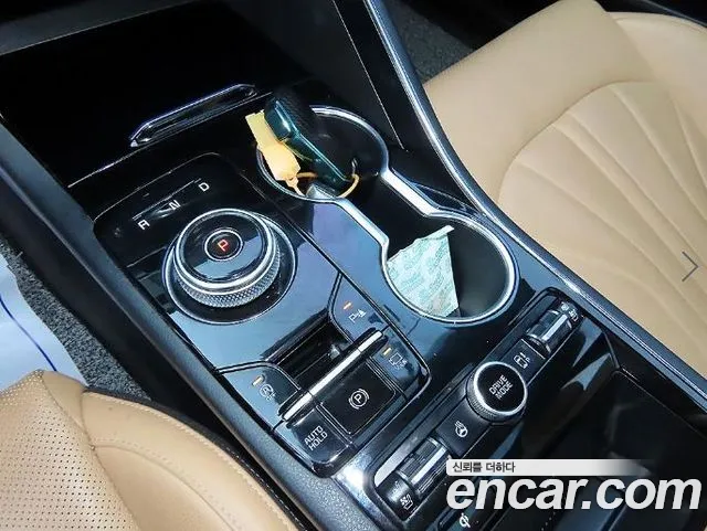 Kia K5 Generation 3 — Фото автомобиля 10