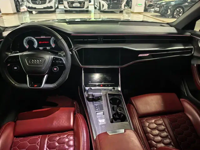 Audi A6L — Фото автомобиля 10