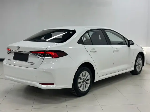 Toyota Corolla — Фото автомобиля 4