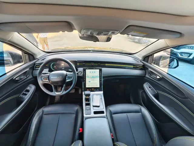 Roewe RX5 — Фото автомобиля 13