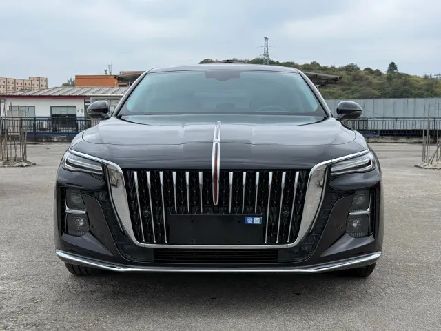 Hongqi H5 — Фото автомобиля 2