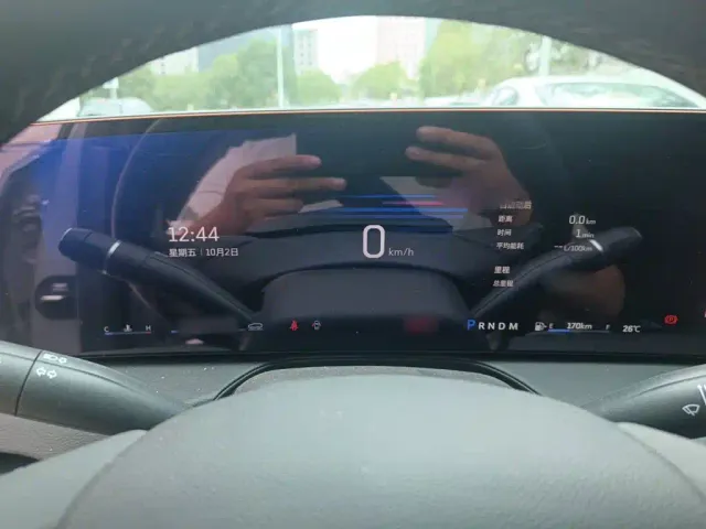 Cadillac CT5 — Фото автомобиля 3