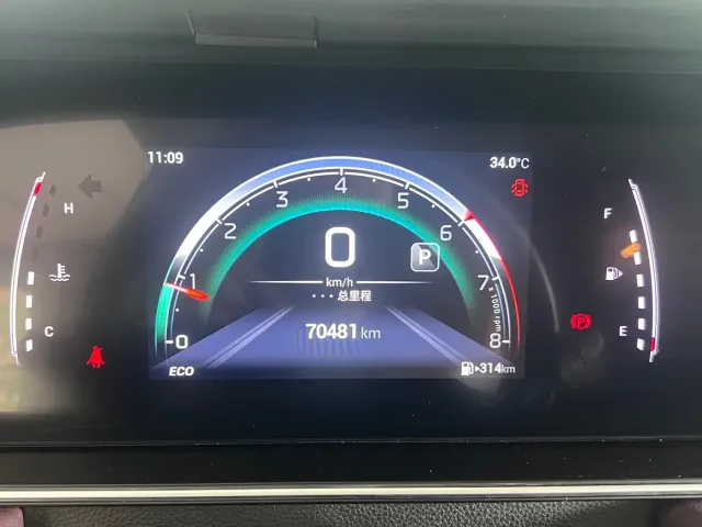 GAC Trumpchi M6 — Фото автомобиля 9