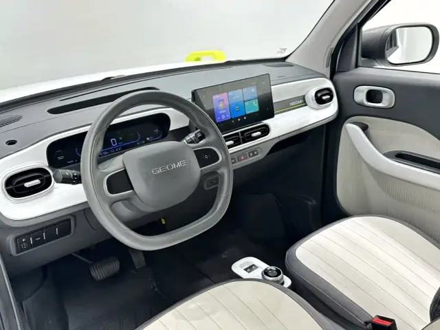Geely Panda — Фото автомобиля 11