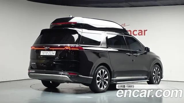 Kia Carnival 4th Gen — Фото автомобиля 2