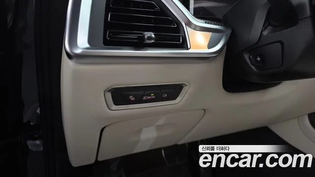 BMW X7 G07 — Фото автомобиля 28