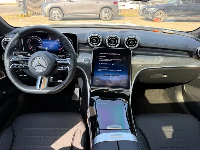 Mercedes-Benz C-Class — Фото автомобиля 19