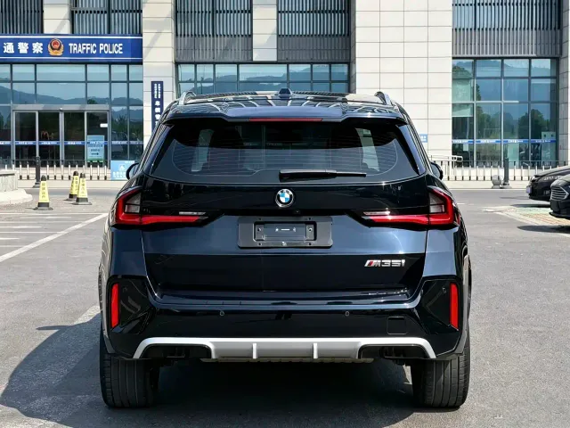 BMW X1 — Фото автомобиля 9