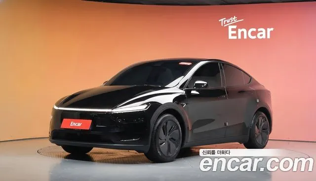 Фотография автомобиля — Tesla Model Y
