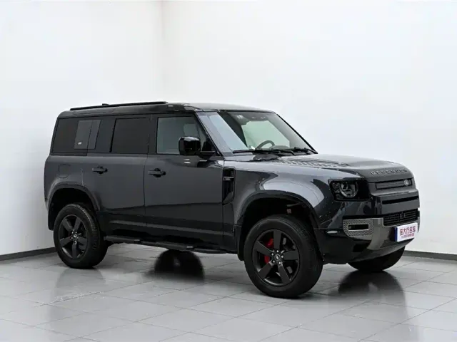 Land Rover Defender — Фото автомобиля 4