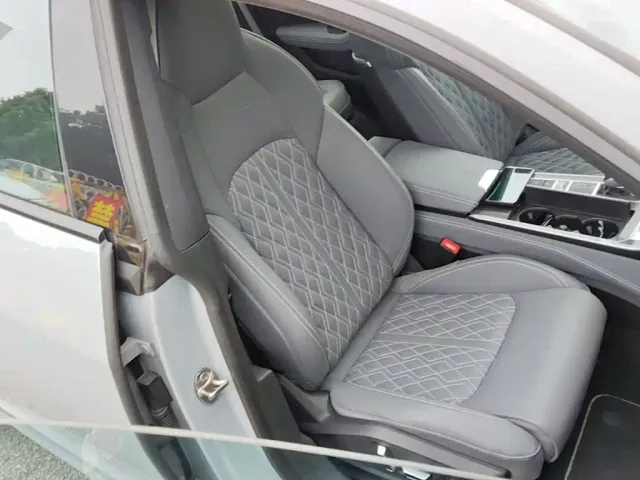 Audi A7L — Фото автомобиля 19