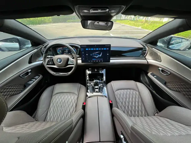 BYD Han — Фото автомобиля 19